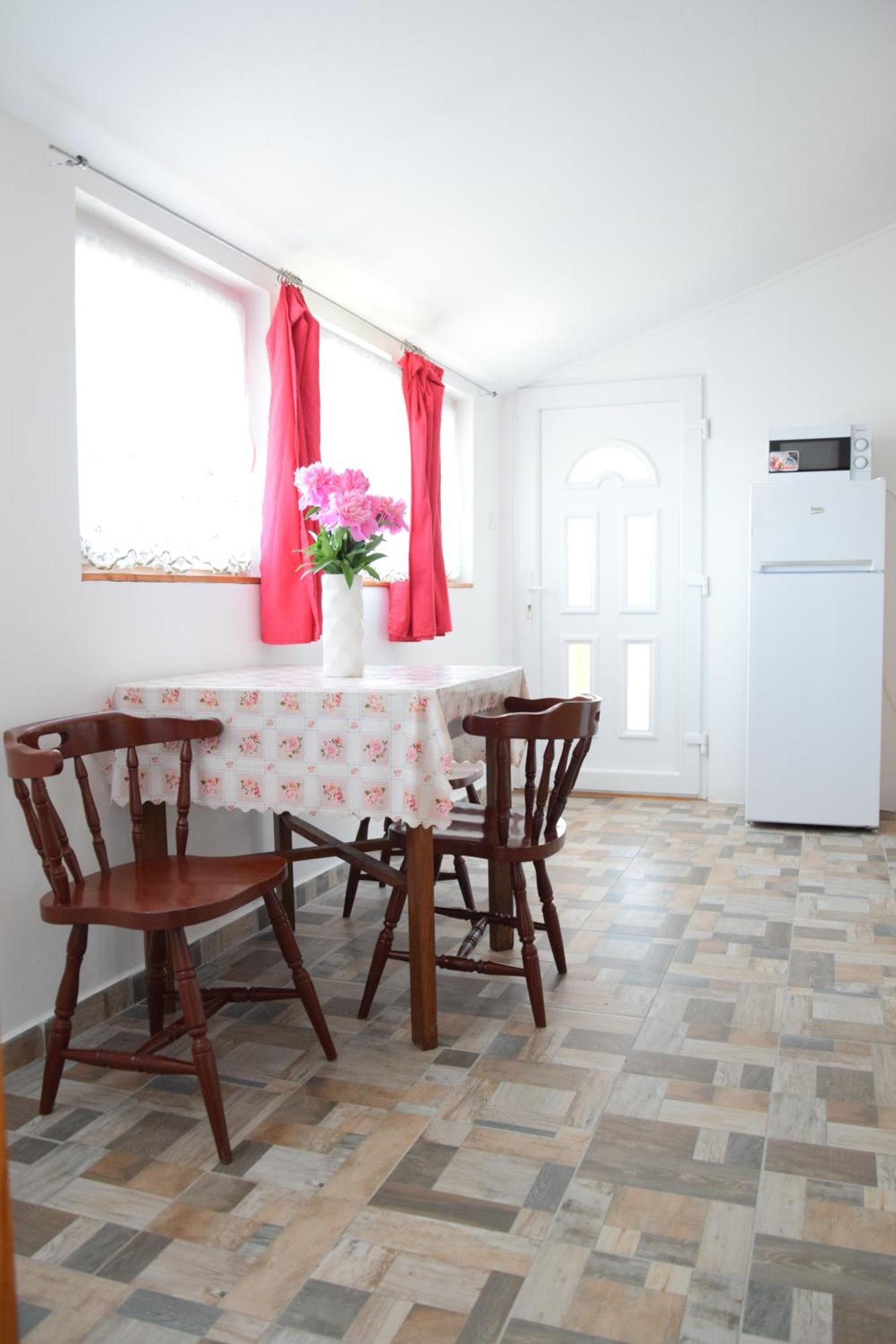 Apartamento Anna Apartman Maroslele Exterior foto