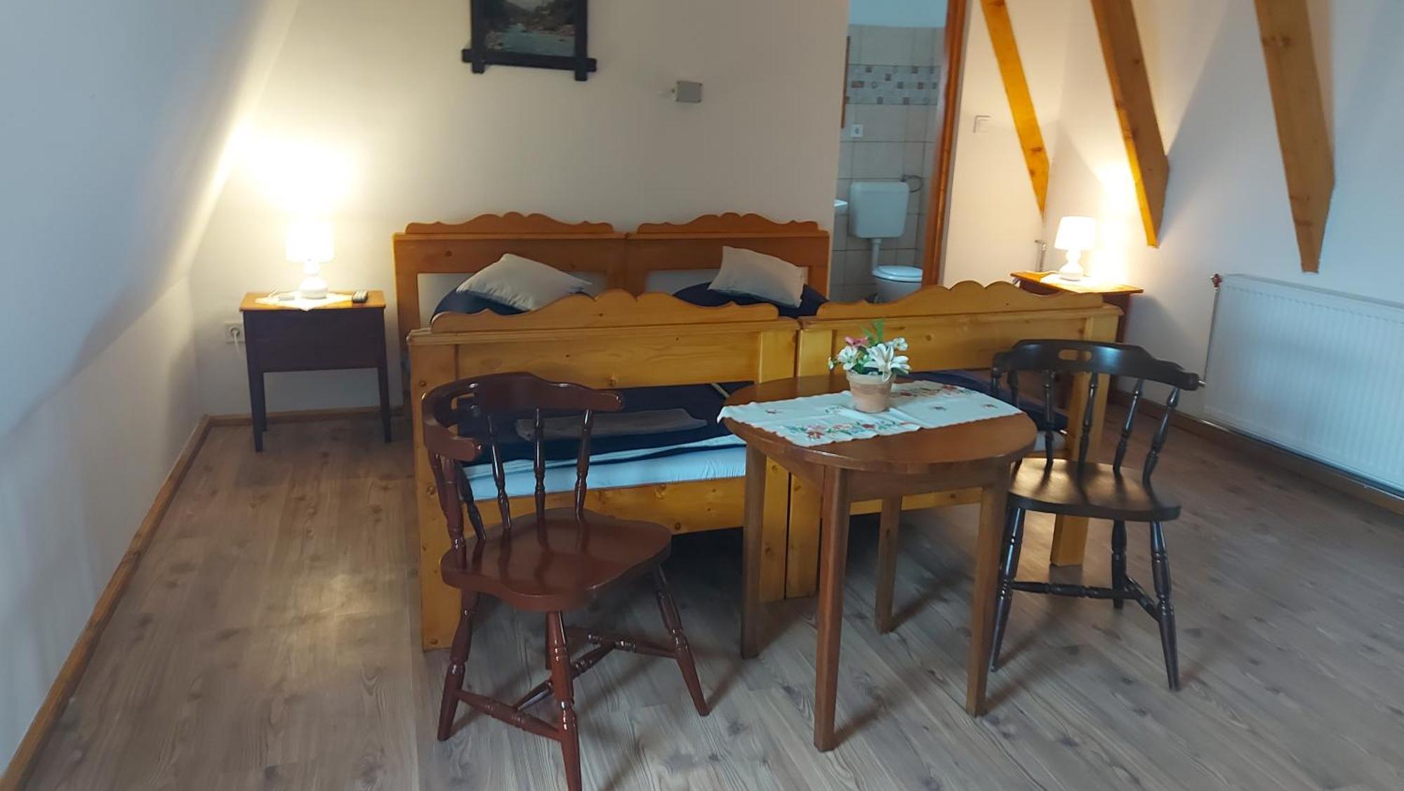 Apartamento Anna Apartman Maroslele Exterior foto